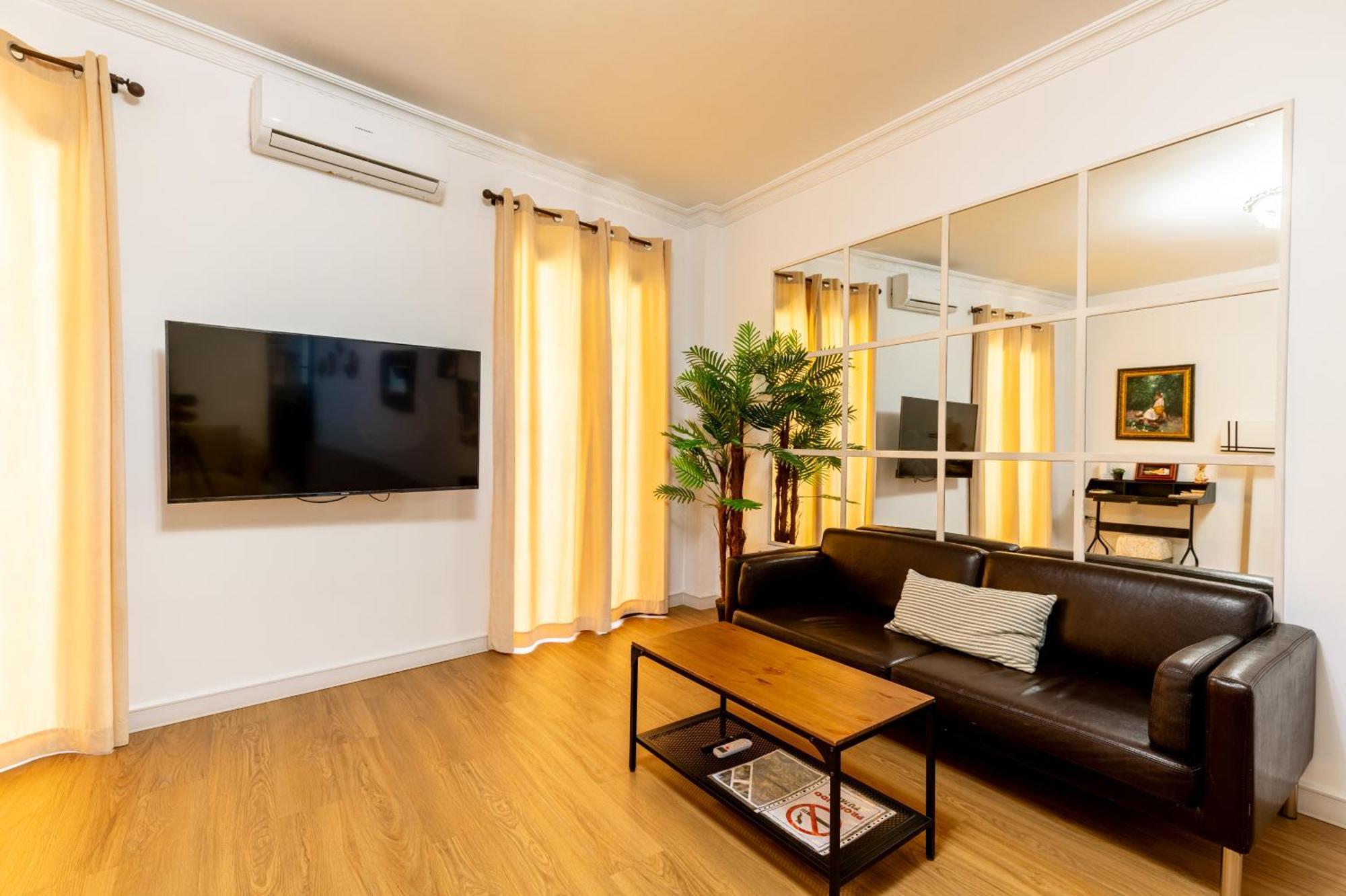 Apartament House Sevillana Parking *