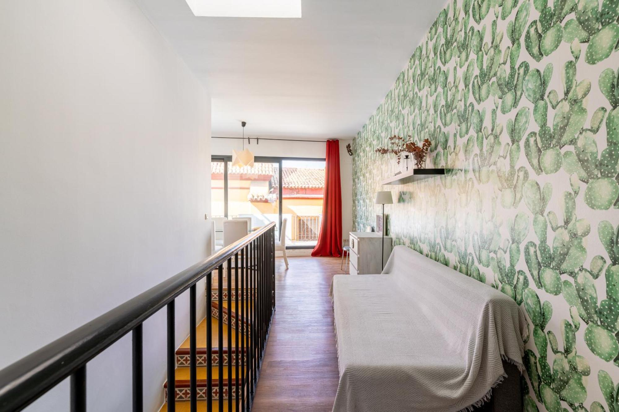 House Sevillana Parking * Seville