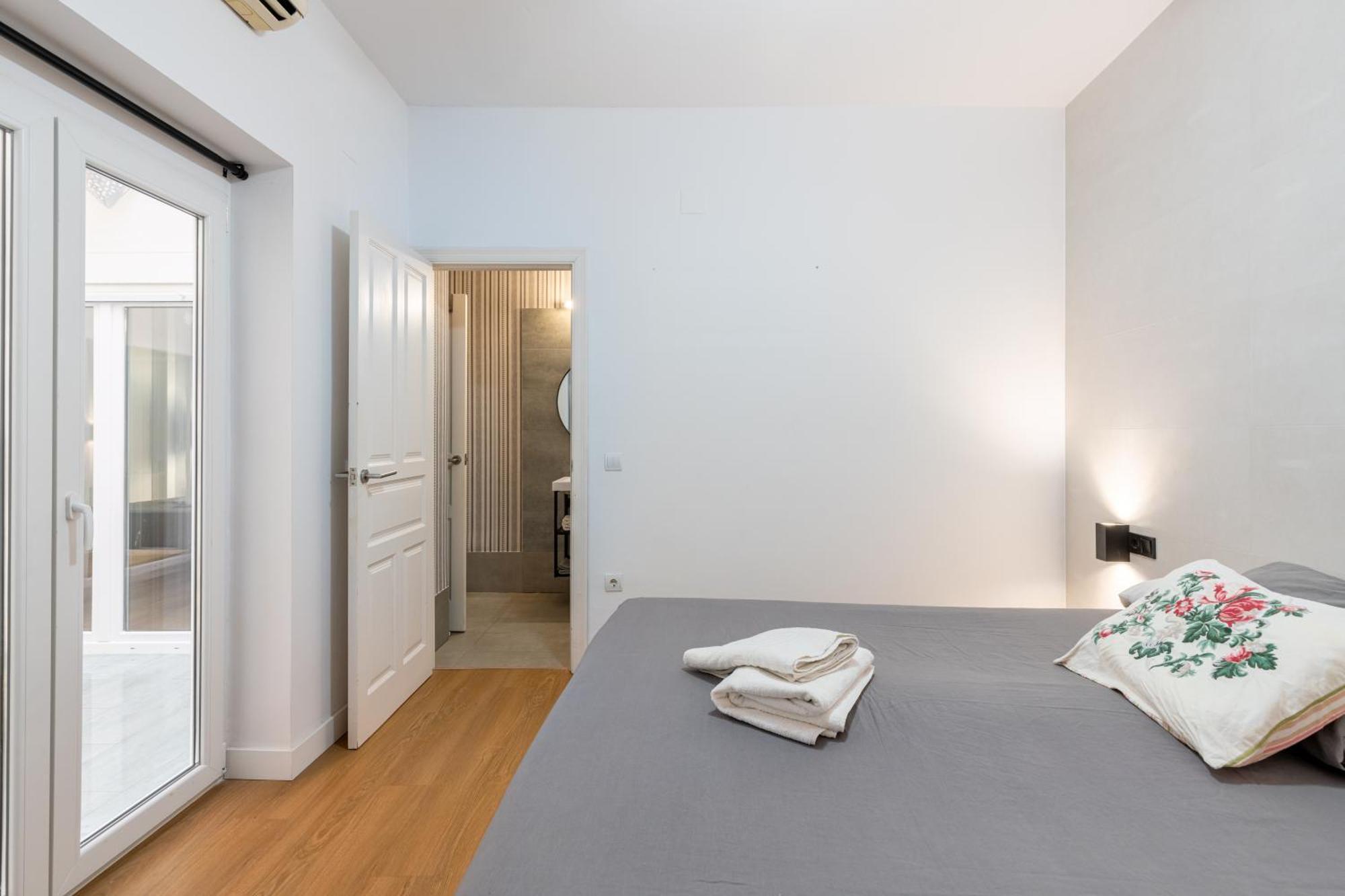 House Sevillana Parking Apartament Sewilla